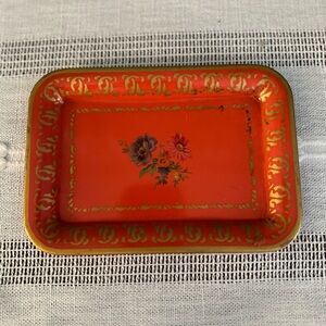 Vintage tin trinket tray